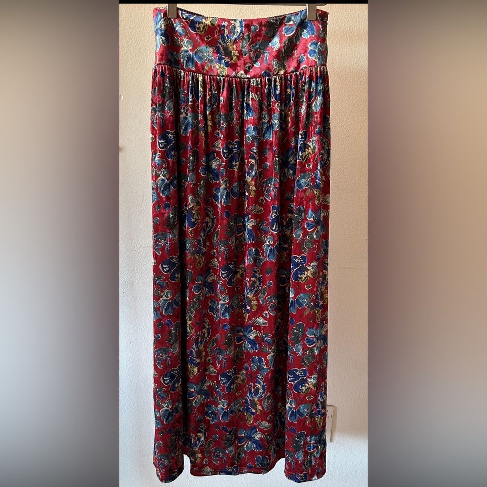 NATURAL LIFE Floral Maxi Skirt - Red and Blue